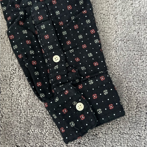 Madewell Ex Boyfriend Oversized Button Up Shirt - Picture 4 of 6